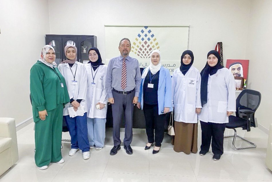 Al Ain University College of Pharmacy Celebrates World Pharmacists Day with Visits to Abu Dhabi Schools